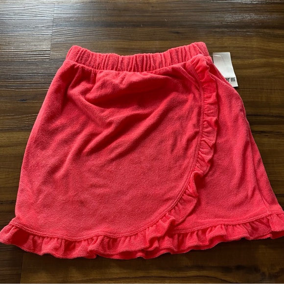 Pink Ruffled Two-Piece Skirt Set - Picture 2 of 8